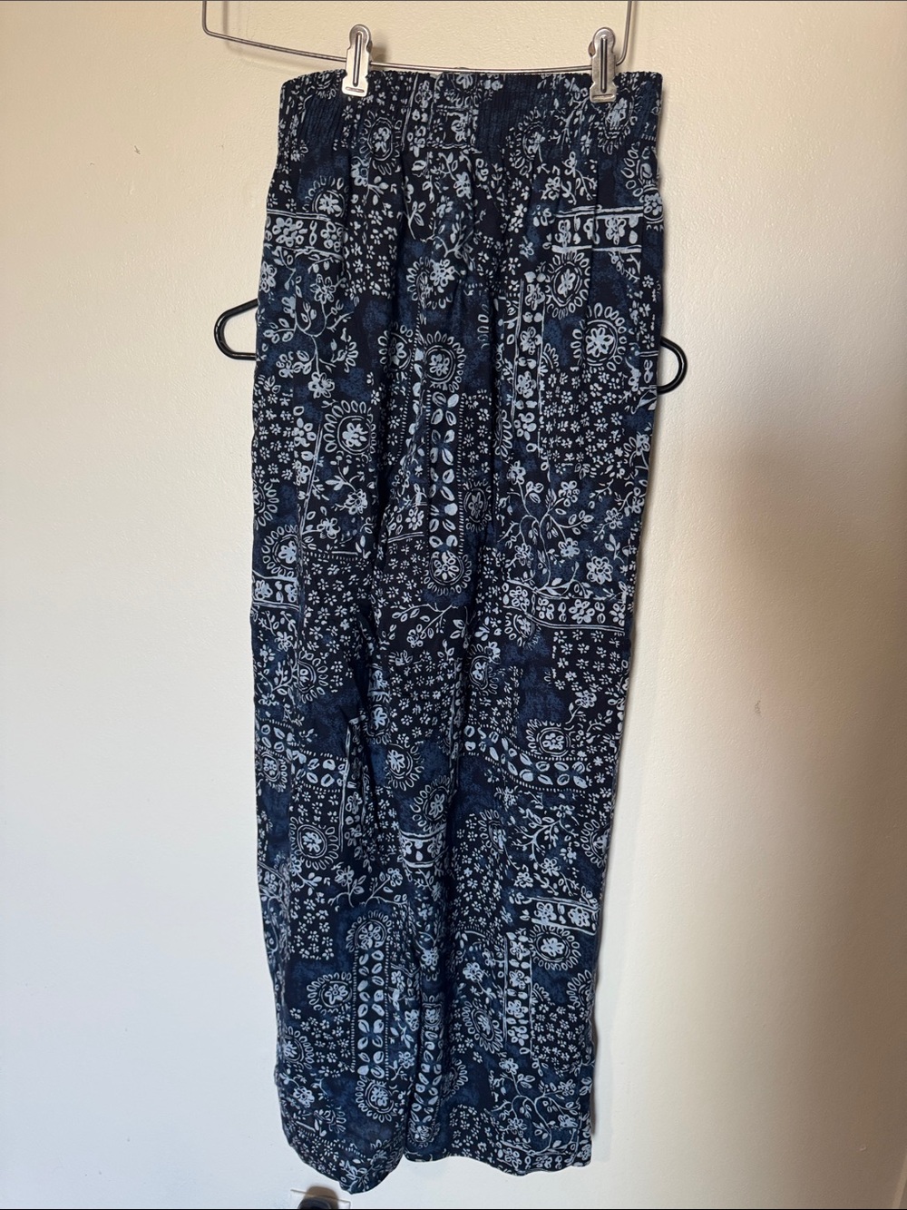 Navy Blue Bandana Print Wide Leg Pants - Picture 3 of 5